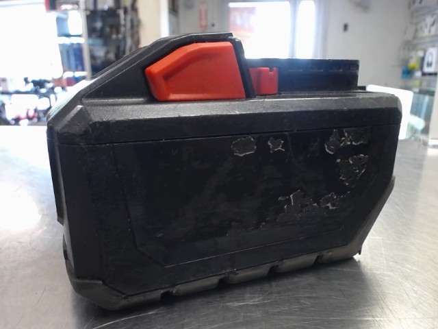 Battery 12am
