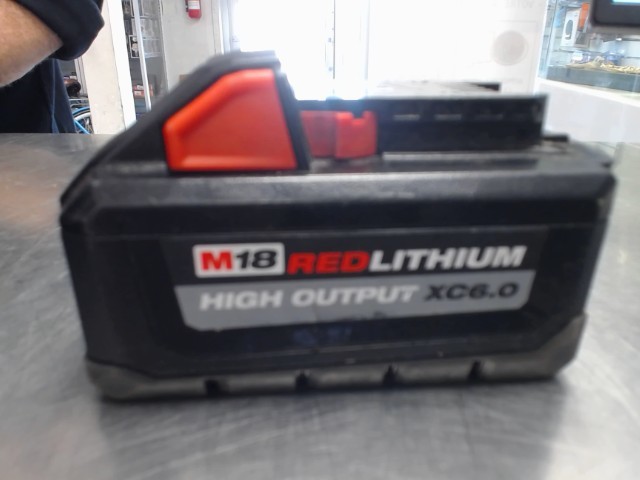 Batterie milwaukee 6ah