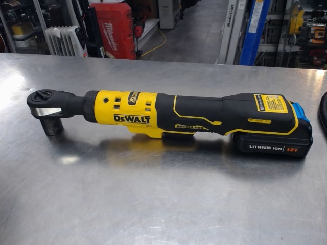 Ratchet 12v avec bat off brand
