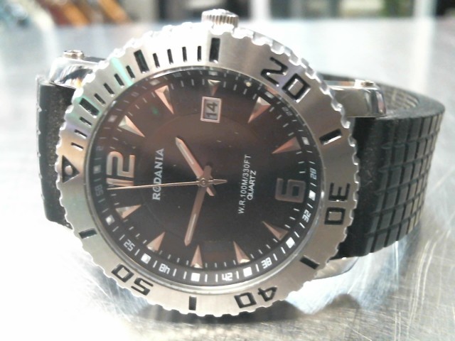 Rodania a quartz noir