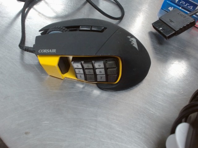 Souris avec fil corsair