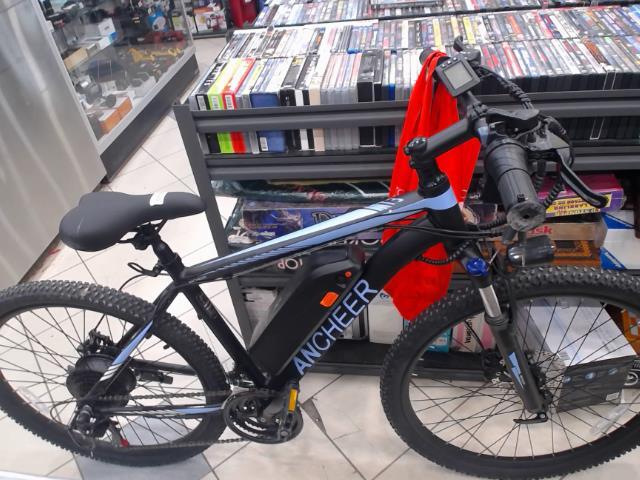 Velo electrique 500w avec charge et acc