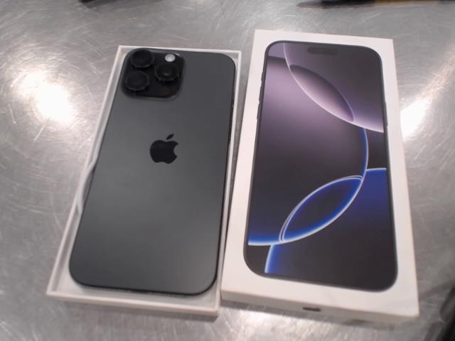 Iphone 16 pro max 256gb black titanium