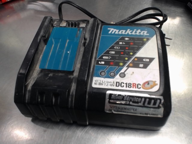 Chargeur makita