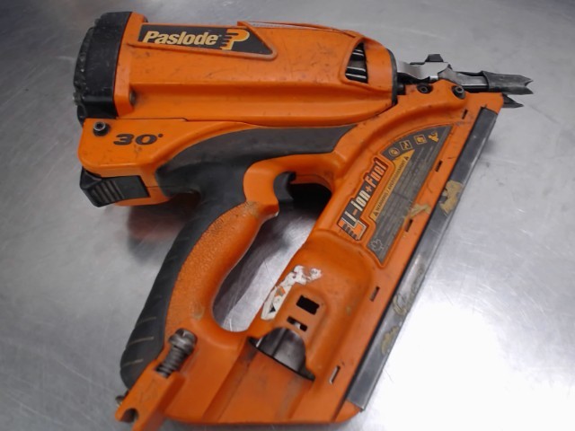Framing nailer paslode