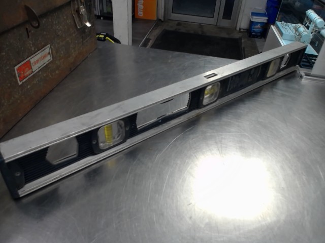 Niveau 24'' mastercraft