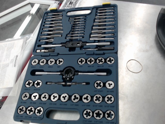Jeu de tarauds et de filieres neuf 60pcs