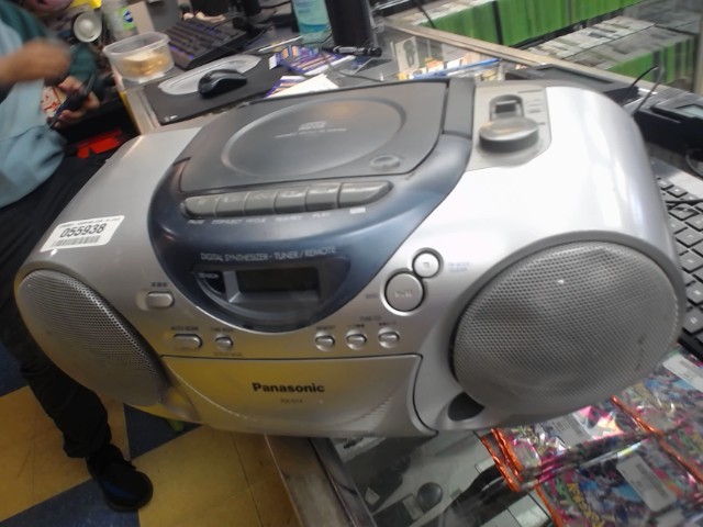 Radio cd and cassette player gris