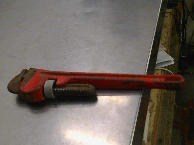Pipe wrench
