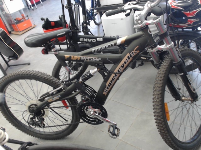 Velo 24