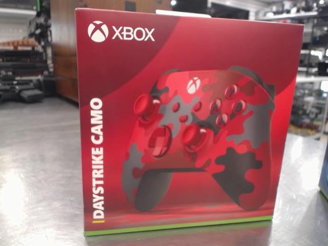 Manette daystrike camo