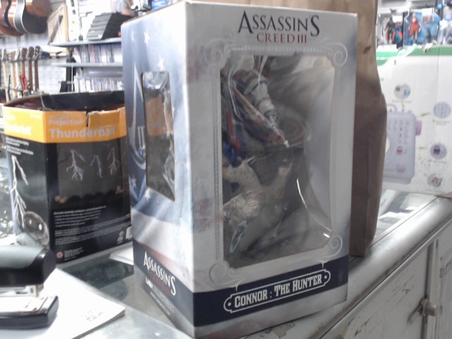 Figurine assassins creed iii