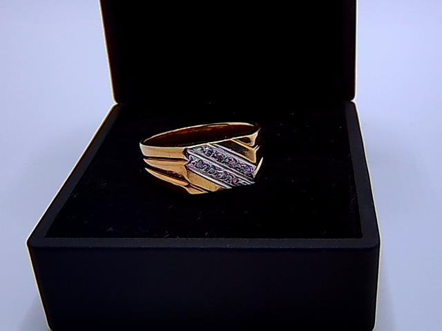 BAGUE EN OR 10KT AVEC DIAMANTS