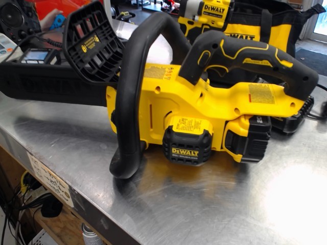 Chaine saw electric+ batterie 4ah