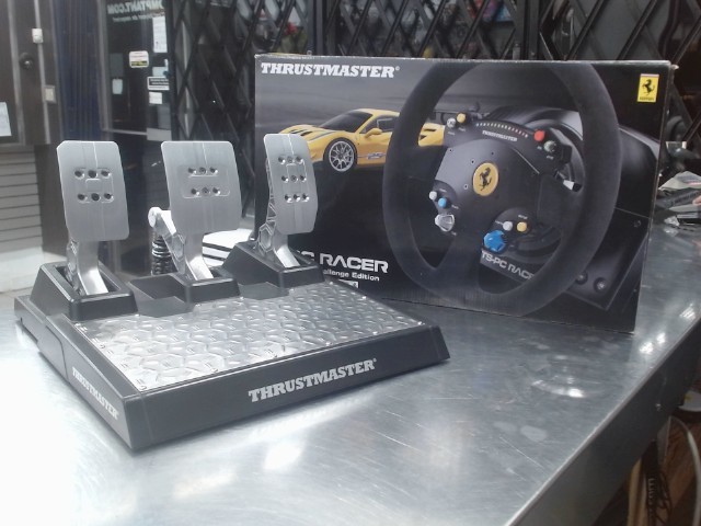 Volant ferrari 488 + t-lcm pedals