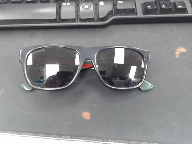 Gucci replica sunglasses no cases