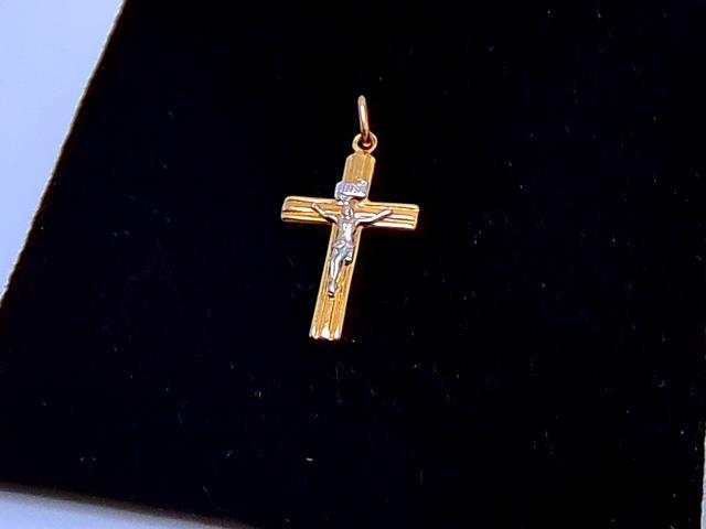 BRELOQUE CROIX EN OR 10KT