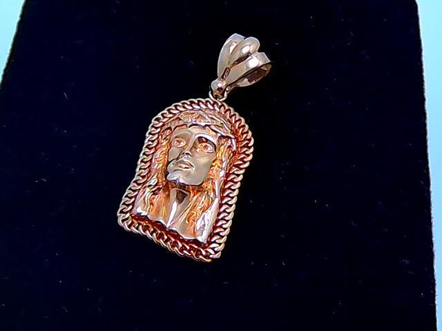 BRELOQUE JESUS EN OR 10KT