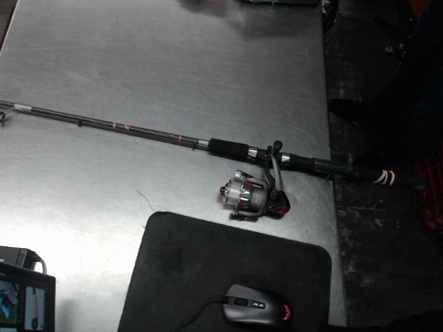 Canne a peche neuf zebco predator