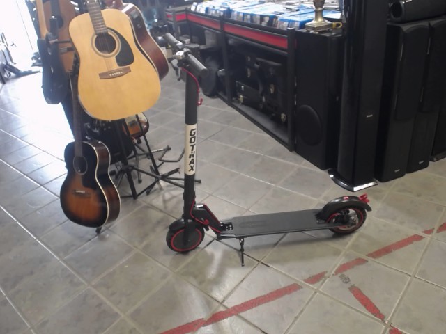 Trottinette lectrique 300w +chargeur