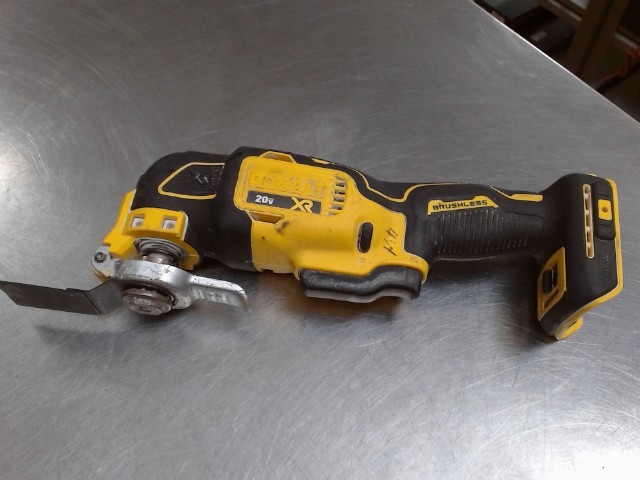 Outil oscillant dewalt
