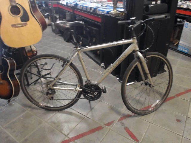 Vlo hybride large (20 pouces)