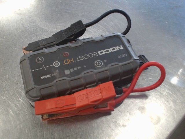 Booster pack 2000a noco 12v