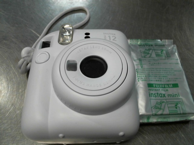 Camera instax mini 12