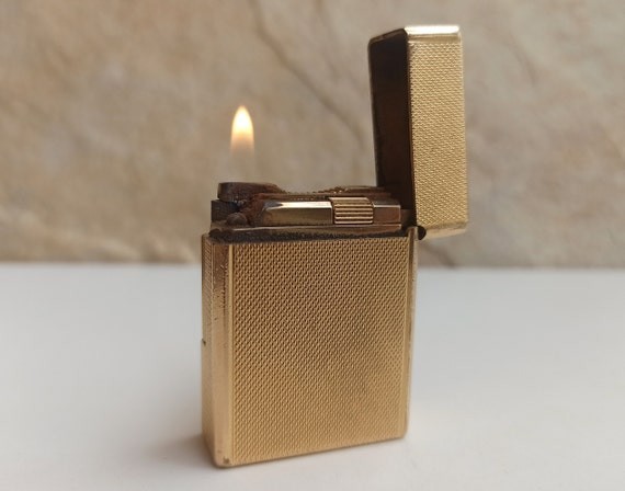 Lighter vintage style or