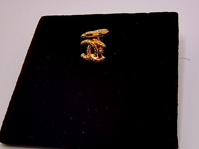 BOUCLES D OREILLES EN OR 18KT