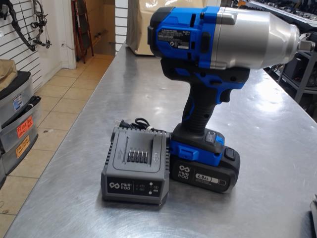 Impact 1/2 + batt 4ah + charg