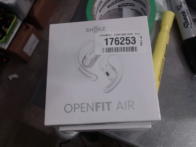 couteur openfit air b;anc