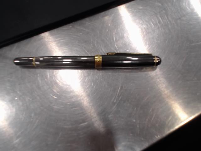 Stylo plume