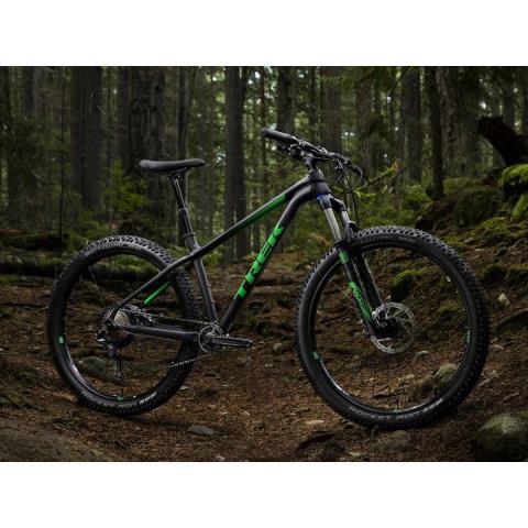 Velo de montagne trek roscoe noir/mauve