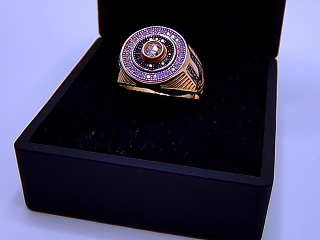 BAGUE EN OR 10KT NEW
