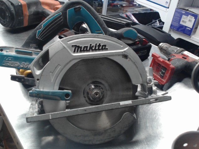 Makita lxt 18 v