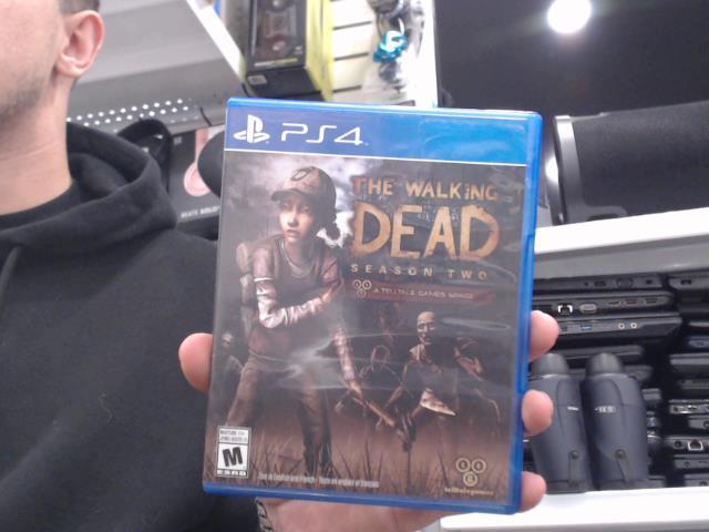 The walking dead season 2 jeu ps4