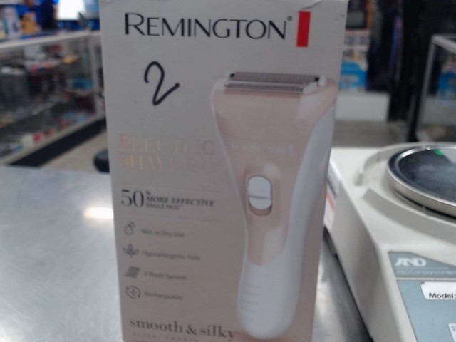 Remington electric shaver smoot&silky