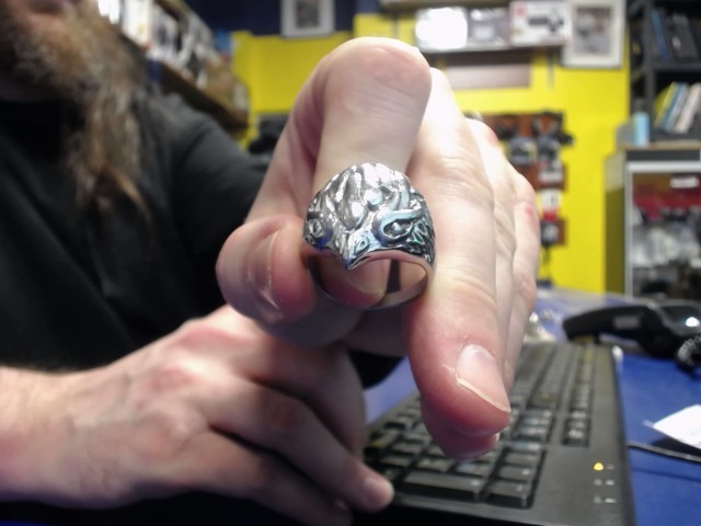 Bague en stainless faucon