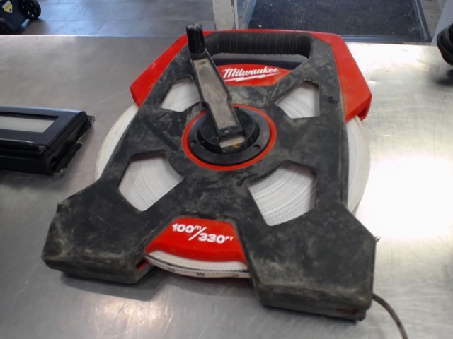 Tape 330ft 100m mesure milwaukee