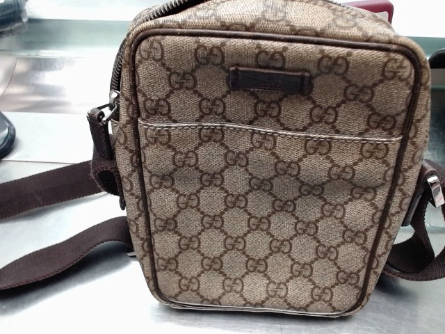 Mini valise bandouillere
