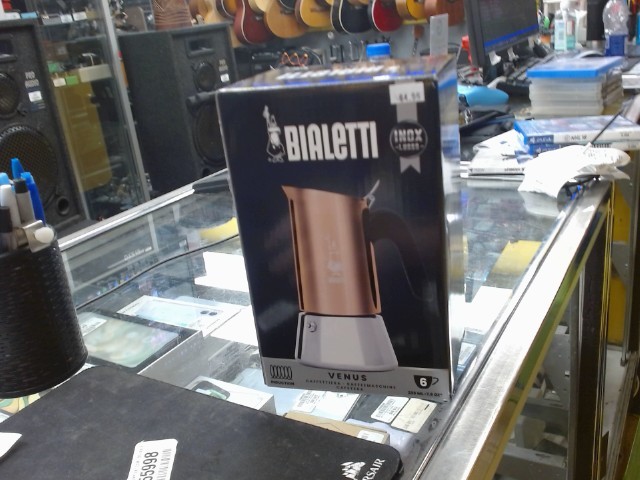 Caffettier espresso maaker bialet new