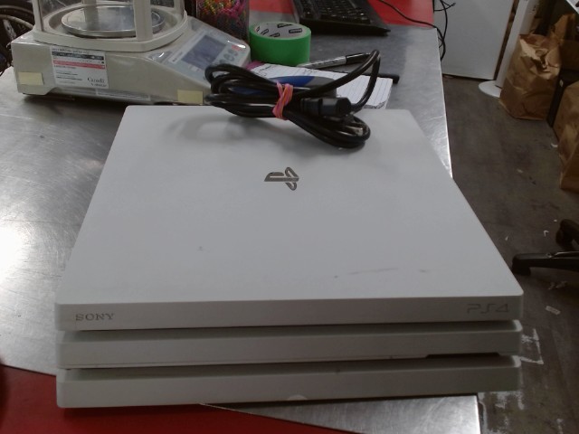 Console ps4 pro 1tb