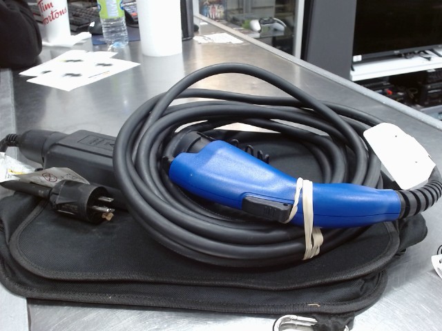 Chargeur pour mazda cx30/cx90