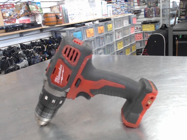 Drill 18v no batt/chargeur