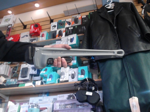 Pipe wrench 24in allu us made