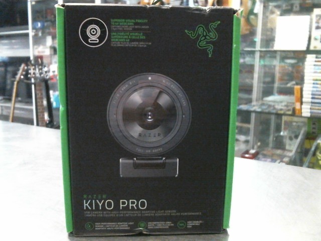 Webcam razer neuf en boite 4k