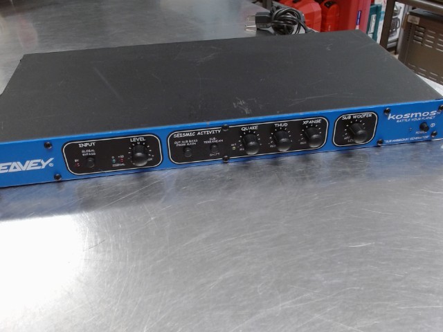 Sub harmonic generator