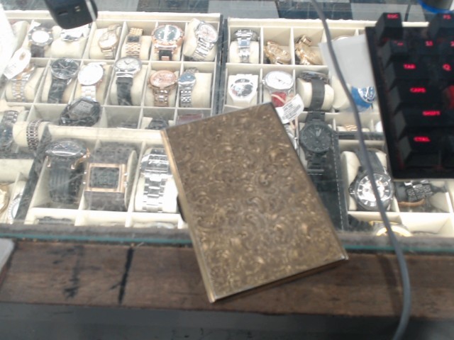 Case cigarette plate gold