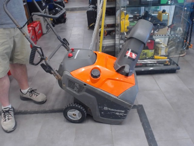 Souffleuse a neige husqvarna